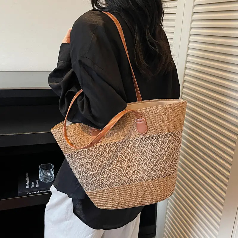 Large Capacity Straw Woven Women's Bag with Leather Handles - Image 6