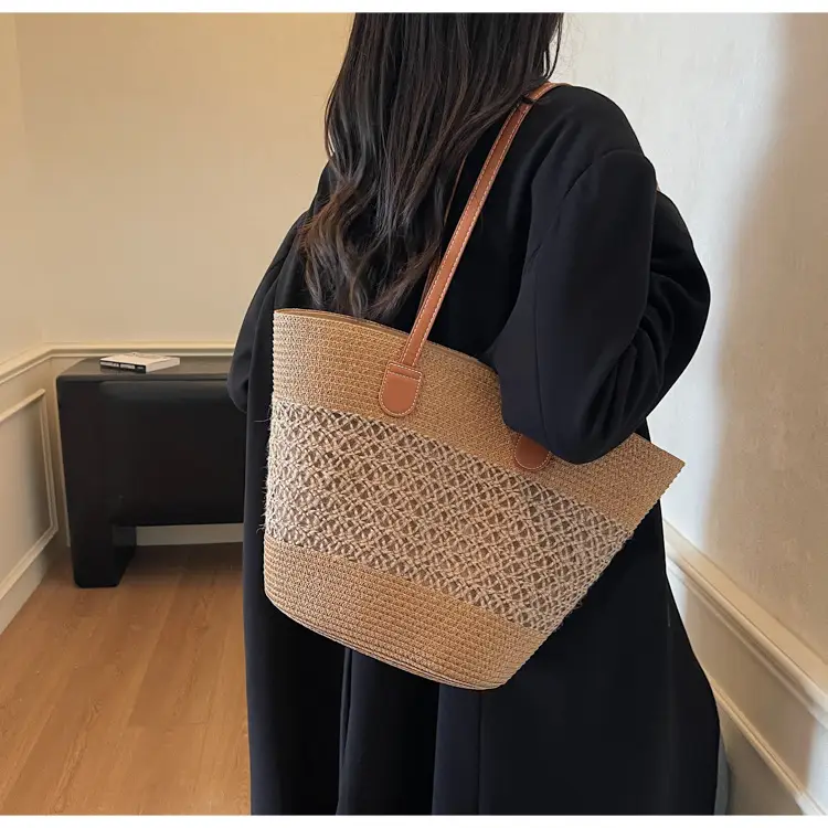 Large Capacity Straw Woven Women's Bag with Leather Handles — feature 19