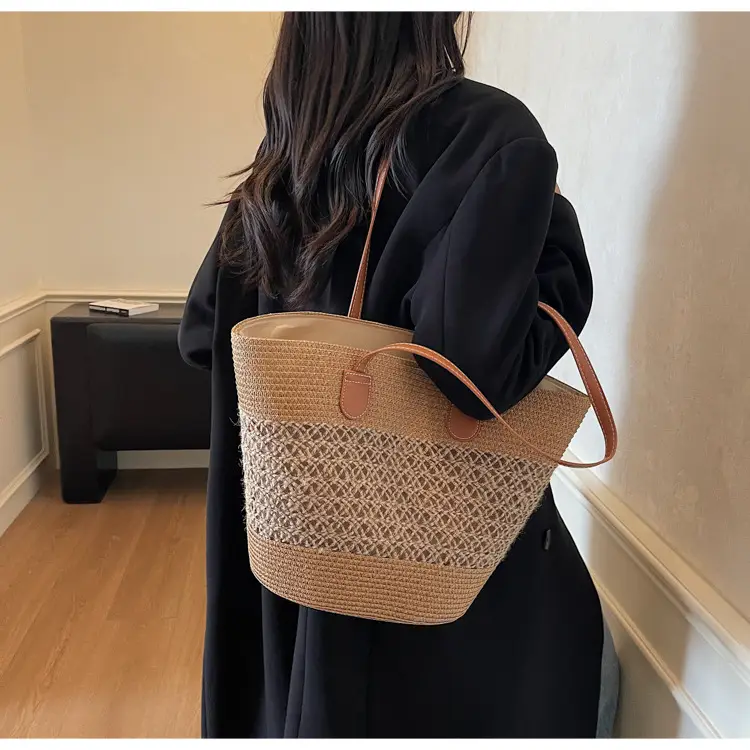 Large Capacity Straw Woven Women's Bag with Leather Handles — feature 21