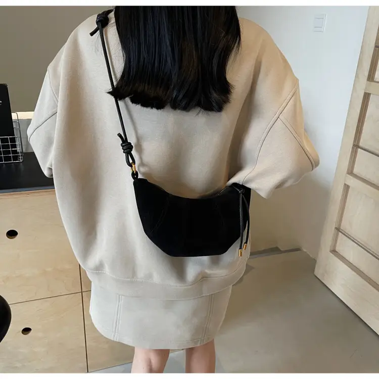 Leopard Print Crossbody Bag for Women Autumn 2026 — feature 34