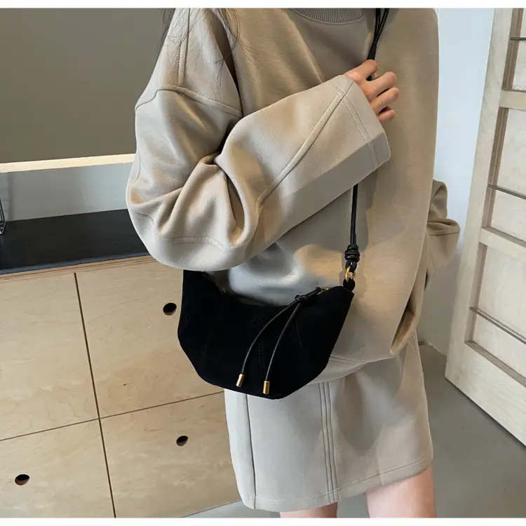 Leopard Print Crossbody Bag for Women Autumn 2026 — feature 36