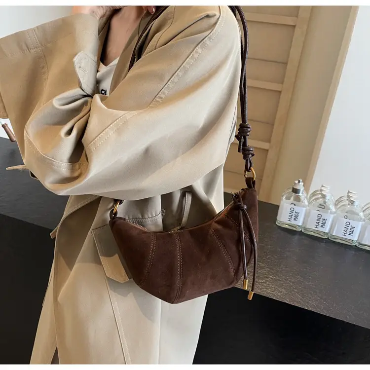 Leopard Print Crossbody Bag for Women Autumn 2026 — feature 48