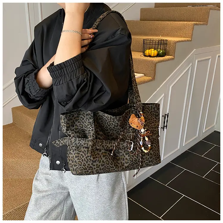Leopard Print Large Tote Bag for Women — feature 19