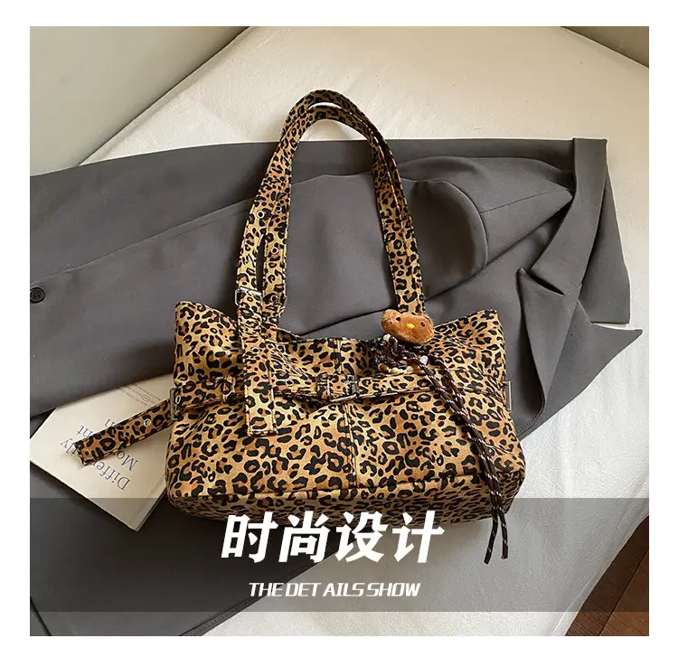 Leopard Print Large Tote Bag for Women — feature 7