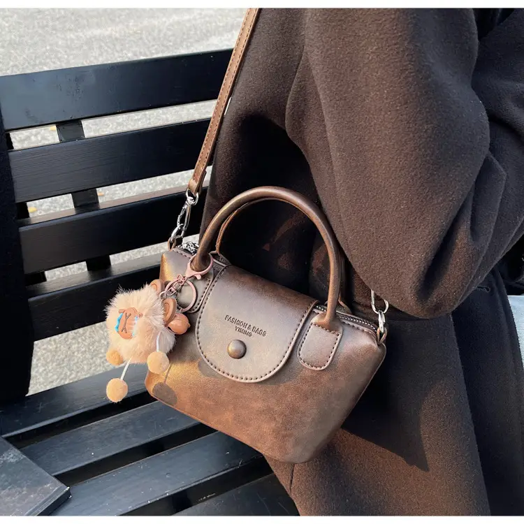 Trendy Brown Women's Crossbody Handbag 2025 — feature 12