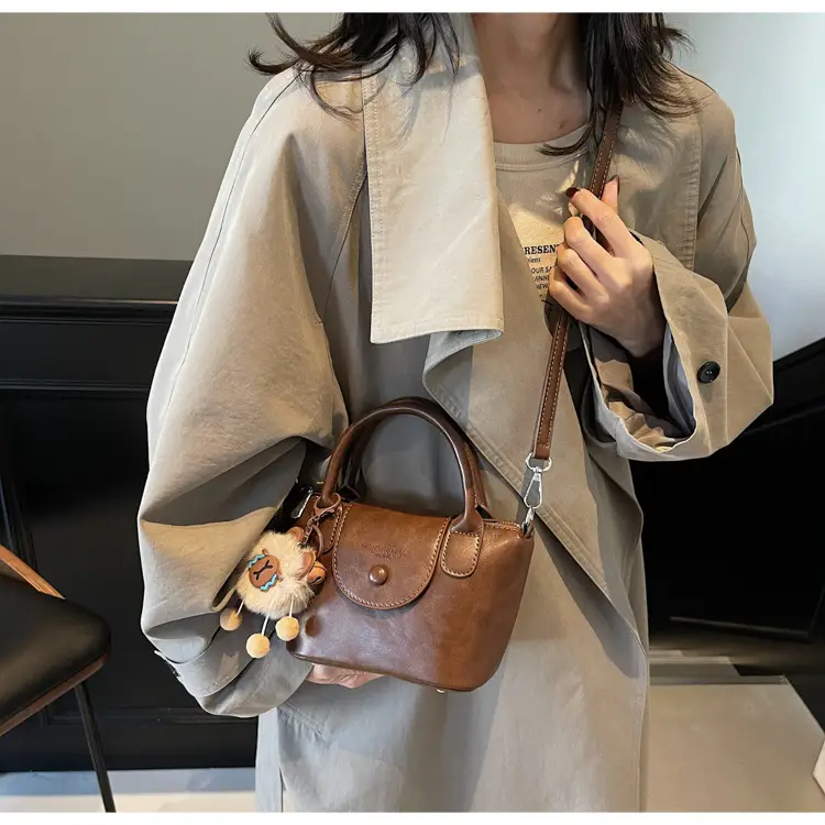Trendy Brown Women's Crossbody Handbag 2025 — feature 20