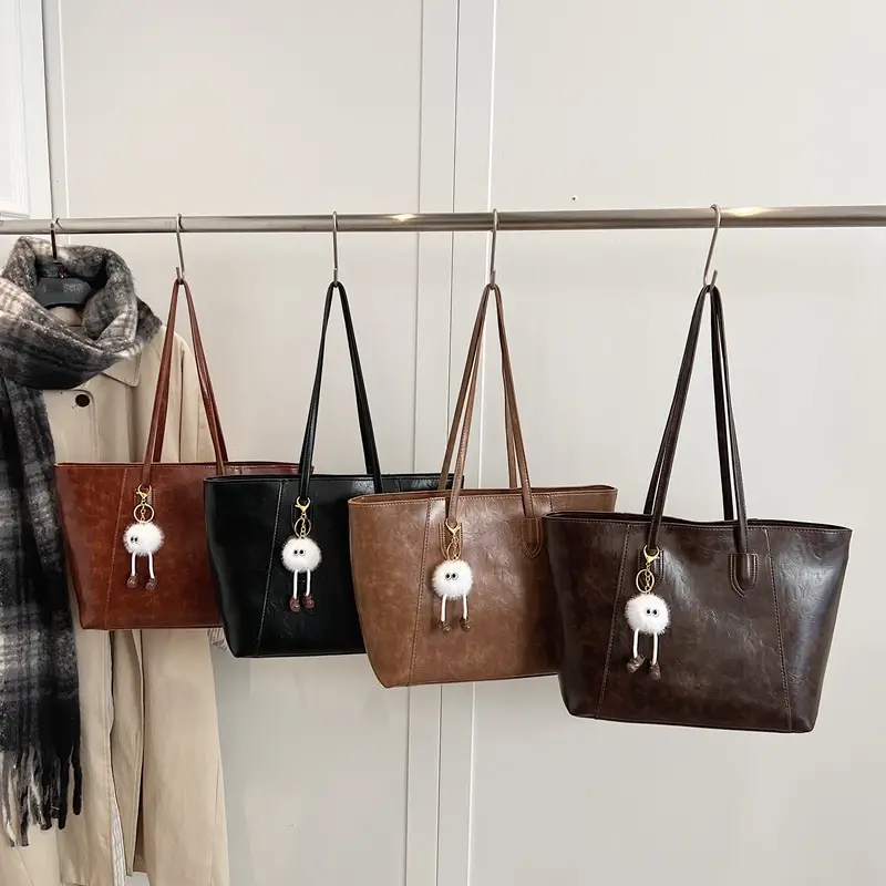 Women Large Capacity Shoulder Bag Brown Leather 2025 — feature 3