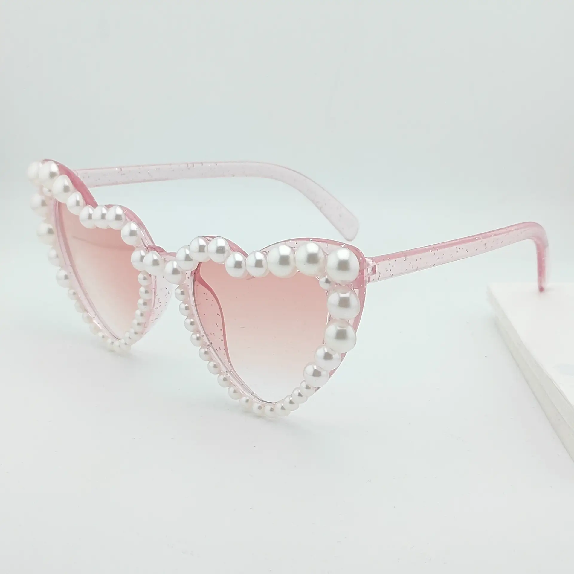 Women Heart Pearl Sunglasses Summer Glasses