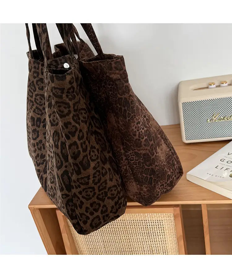 Leopard Print Large Tote Bag Shoulder Handheld Korean Style — feature 10