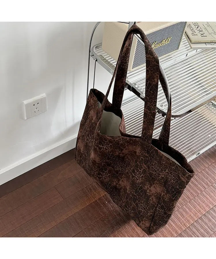 Leopard Print Large Tote Bag Shoulder Handheld Korean Style — feature 2