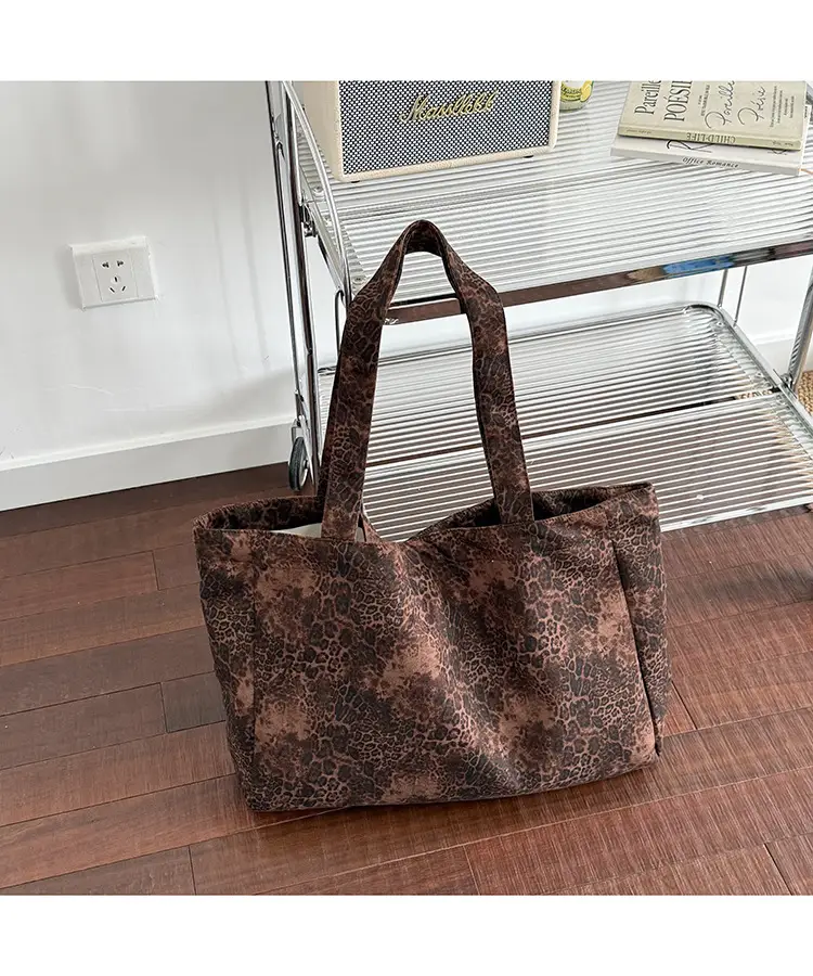 Leopard Print Large Tote Bag Shoulder Handheld Korean Style — feature 5