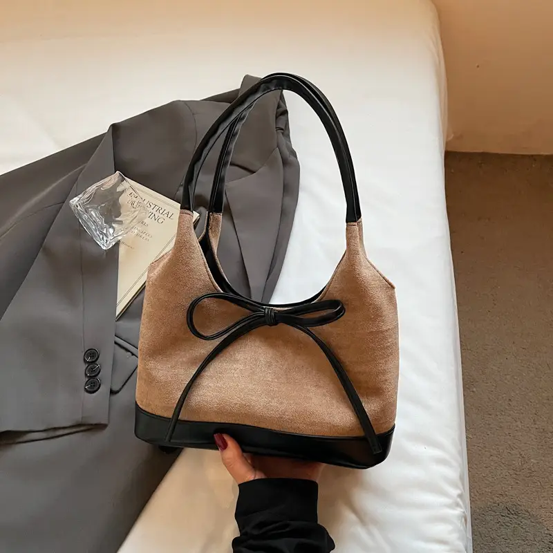 Large Capacity Women's Tote Bag with Bow - Image 6