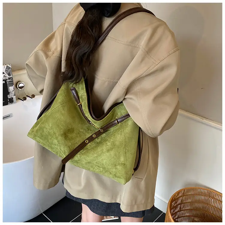 Maillard Suede Shoulder Messenger Bag Brown 2024 — feature 17