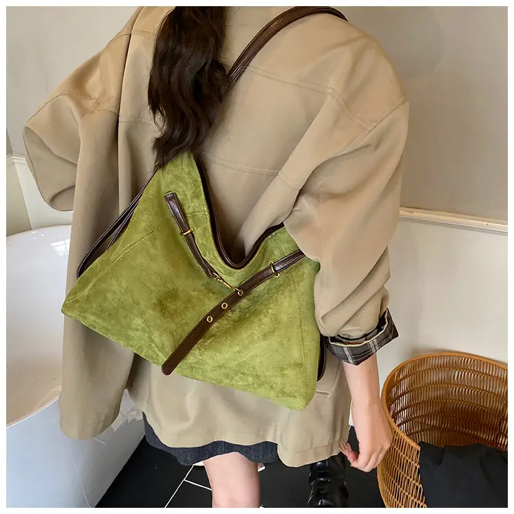 Maillard Suede Shoulder Messenger Bag Brown 2024 — feature 19