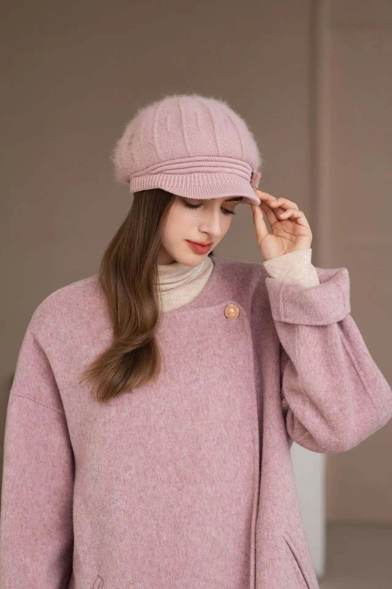 Pink Woolen Hat for Women Winter Warm Knitted — feature 5