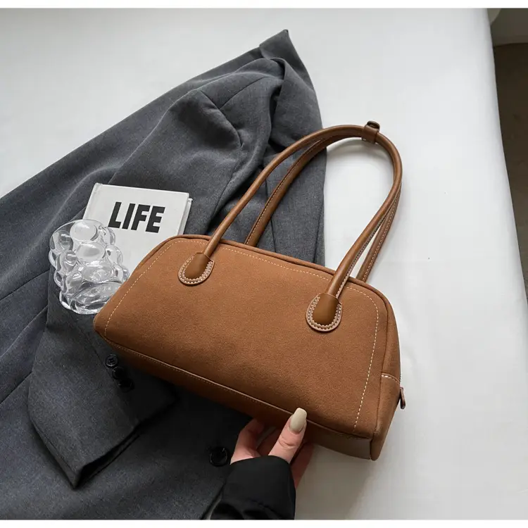 Women's Brown Suede Shoulder Bag Large Capacity 2025 — feature 16