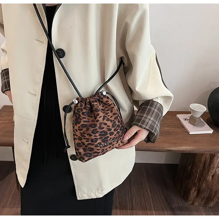 Frosted Leopard Print Single Shoulder Bag for Women — feature 8