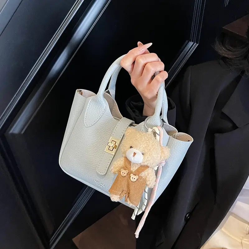 Women's Beige Leather Shoulder Crossbody Bag 2026 - Image 8