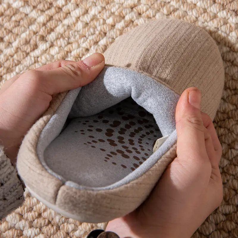 Japanese-Style Silent Cotton Slippers for Women, Autumn and Winter Indoor Home Use, Non-Slip Soft Sole, Silent Maternity Warm Slippers for Men - Image 7