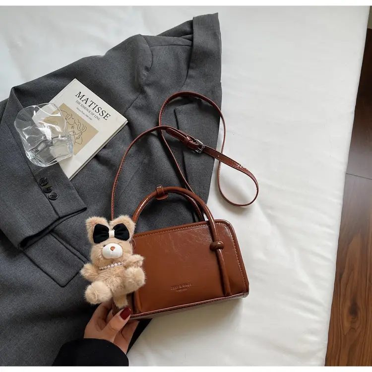 Retro Crossbody Bag Brown Leather Miu Series 2025 - Image 2