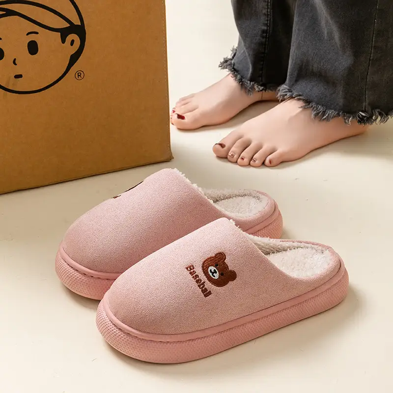 2025 New Bear Cotton Slippers Women's Autumn and Winter Home Indoor Warm Confinement Shoes Couple Style Baotou Cotton Shoes
