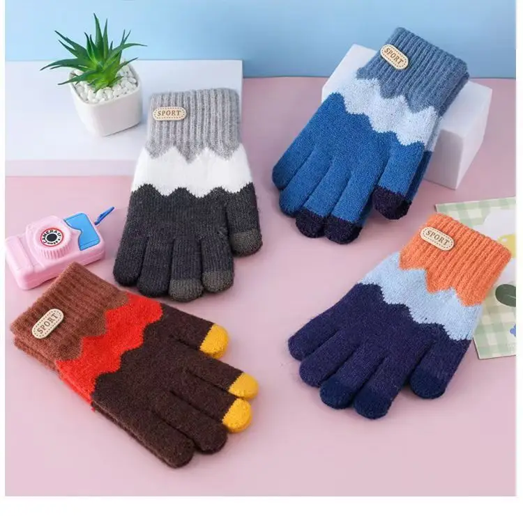 Children's Winter Gloves, Five-Finger Thickened with Fleece, for Boys and Girls Aged 6-14, Warm Outdoor Cold Protection for Older Children and Students — feature 1