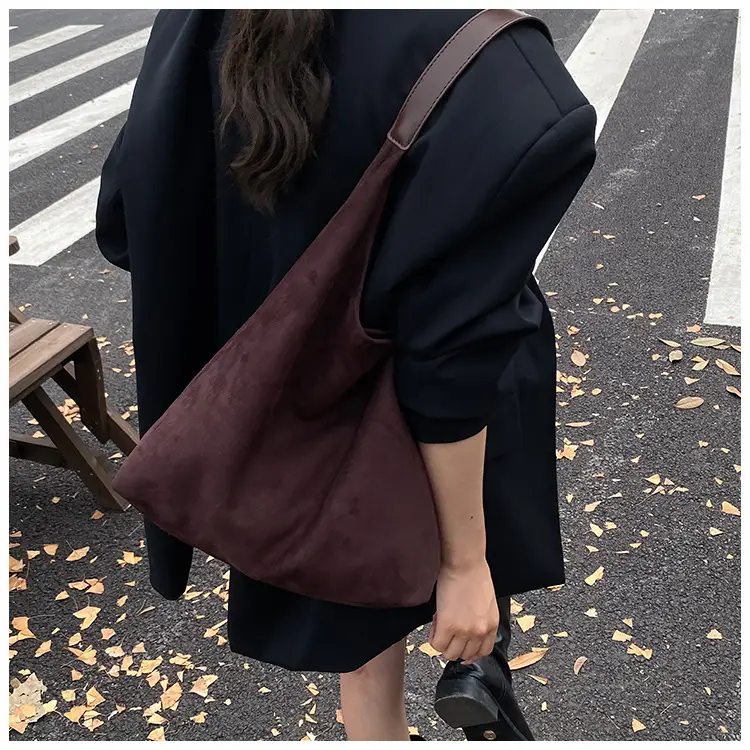 Women Velvet Shoulder Bag Brown Large Capacity — feature 17