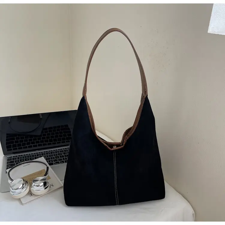 New Soft-Sided Shoulder Bag with Large Capacity & Retro Design — feature 21
