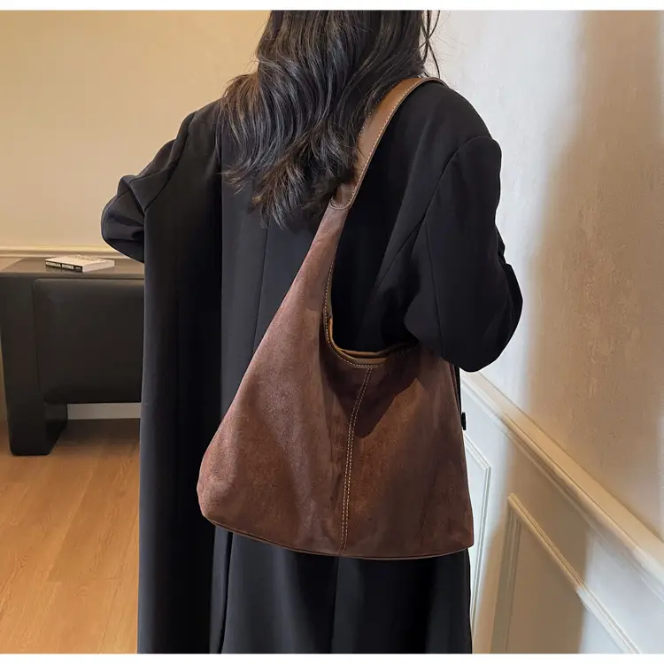 New Soft-Sided Shoulder Bag with Large Capacity & Retro Design — feature 29