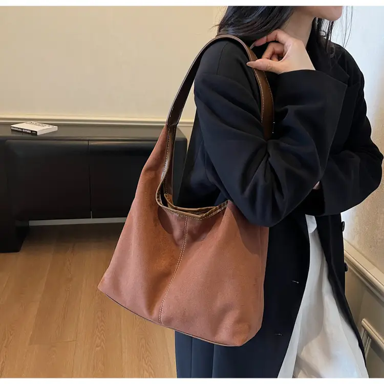 New Soft-Sided Shoulder Bag with Large Capacity & Retro Design — feature 33