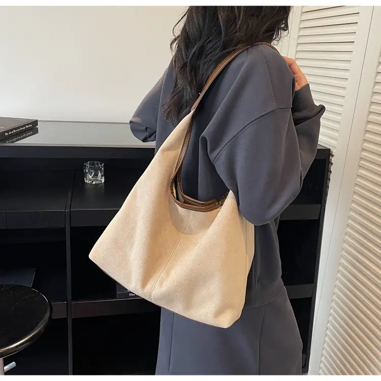 New Soft-Sided Shoulder Bag with Large Capacity & Retro Design — feature 40