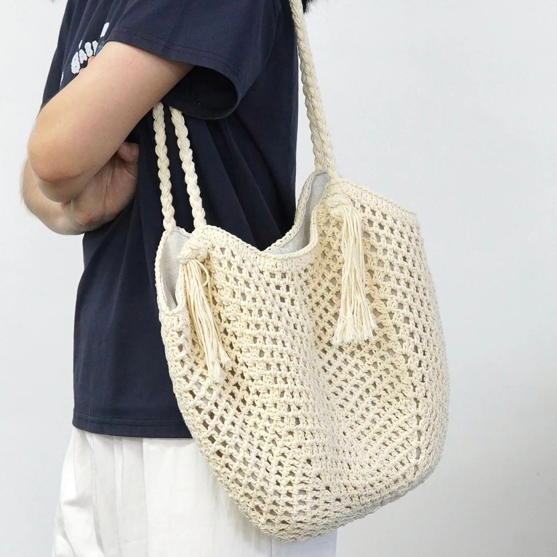 Women's Cotton Straw Shoulder Bag Large Capacity Lazy Style — feature 7