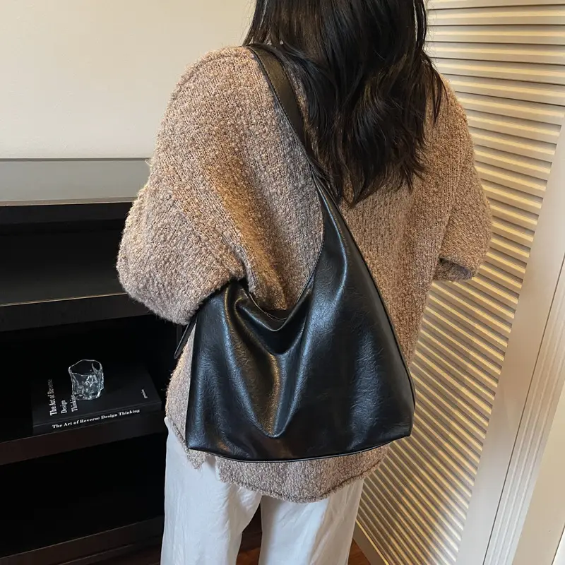 Brown Leather Shoulder Bag for Women Commuter High-End - Image 8