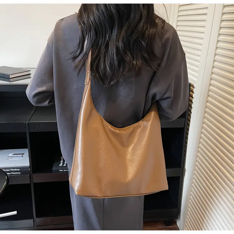 Brown Leather Shoulder Bag for Women Commuter High-End — feature 27