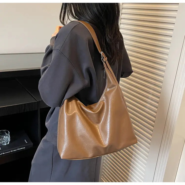 Brown Leather Shoulder Bag for Women Commuter High-End — feature 28