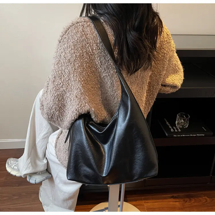 Brown Leather Shoulder Bag for Women Commuter High-End — feature 34
