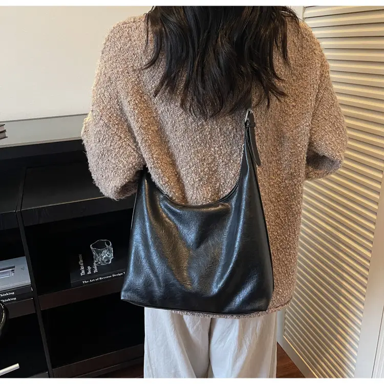 Brown Leather Shoulder Bag for Women Commuter High-End — feature 37