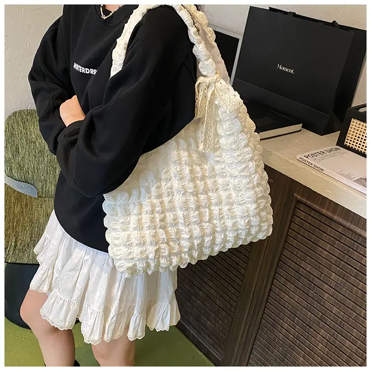 Black Cloud Pleated Shoulder Bag for Women — feature 16