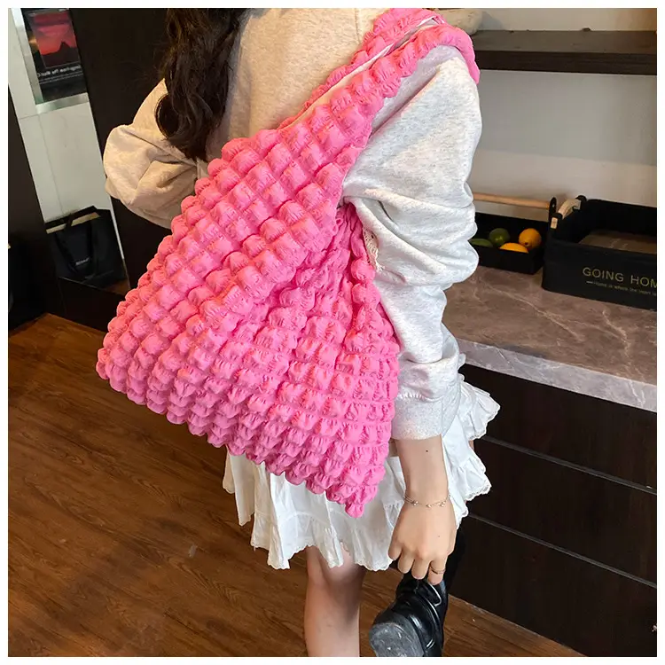 Black Cloud Pleated Shoulder Bag for Women — feature 22