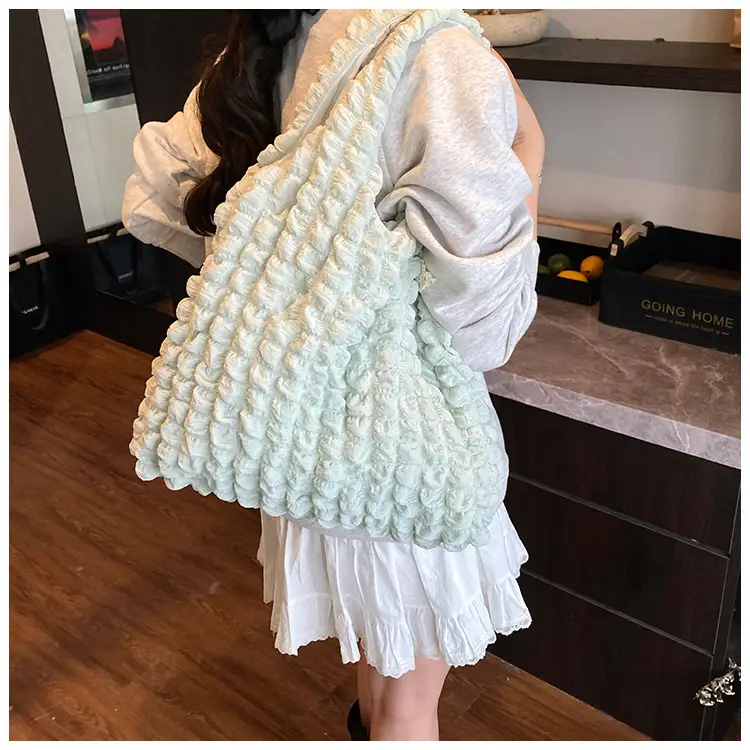 Black Cloud Pleated Shoulder Bag for Women — feature 25