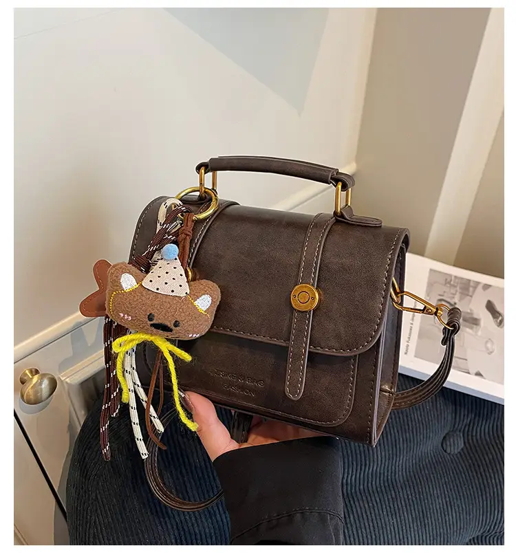 Women Retro Brown Shoulder Crossbody Bag 2026 — feature 1