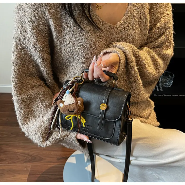 Women Retro Brown Shoulder Crossbody Bag 2026 — feature 23