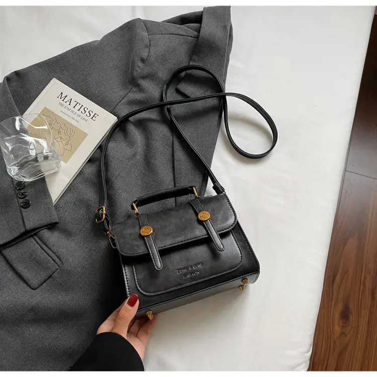 Women Retro Brown Shoulder Crossbody Bag 2026 - Image 4