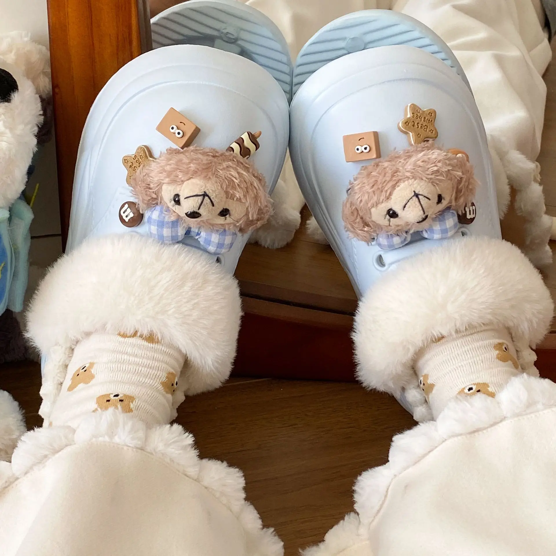 Cute Furry Winter Slippers for Women - Image 6