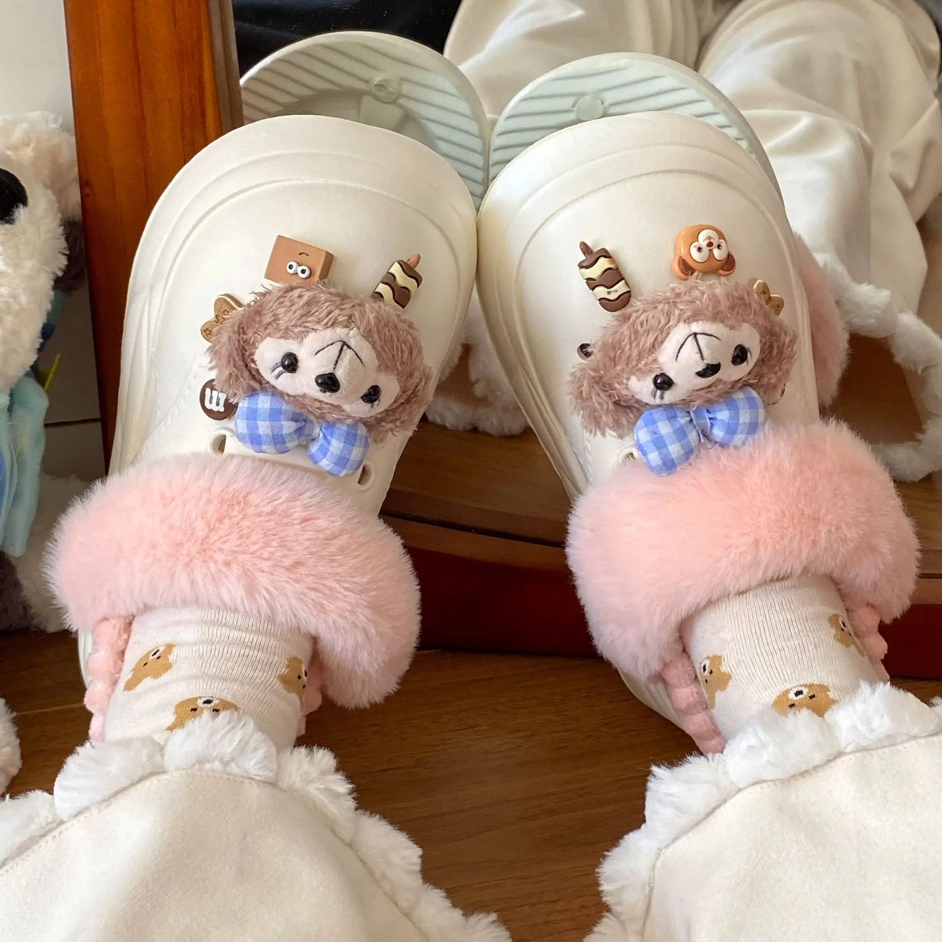 Cute Furry Winter Slippers for Women - Image 7