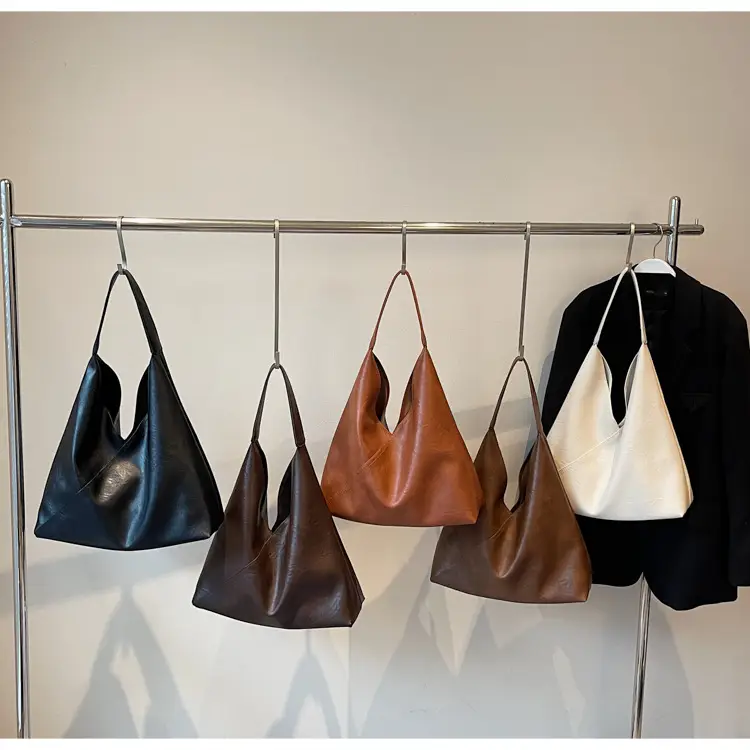 Black Leather Tote Bag for Women 2026 — feature 1