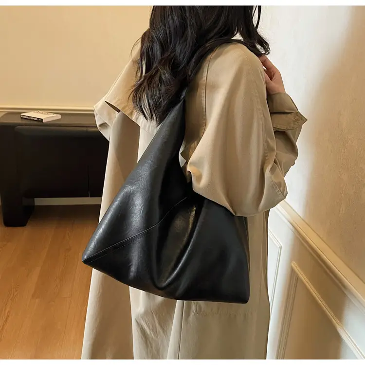 Black Leather Tote Bag for Women 2026 — feature 24