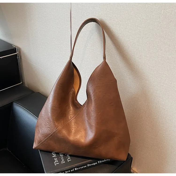 Black Leather Tote Bag for Women 2026 - Image 4