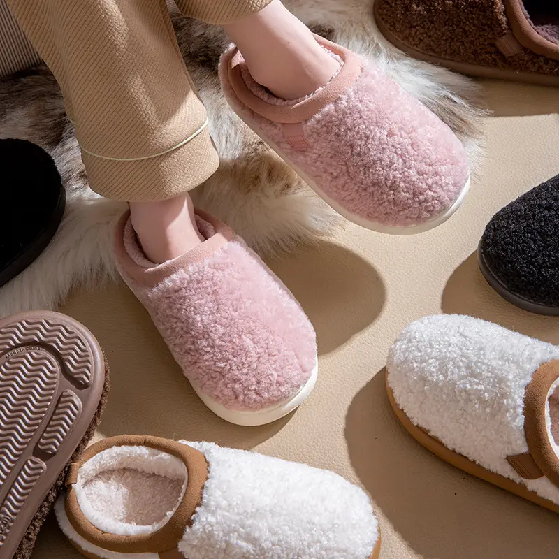 New Autumn and Winter Warm Home Women's Shoes Plush Couple Cotton Slippers Solid Color Indoor Slippers Comfortable and Simple