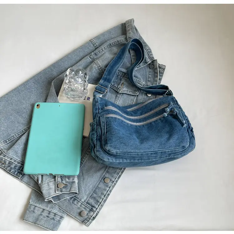 Denim Retro Shoulder Bag Large Capacity Women Travel Literary Luggage — feature 3